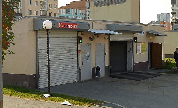 кладовки ул. Барвинка, 43 в Екатеринбурге - Фото 1