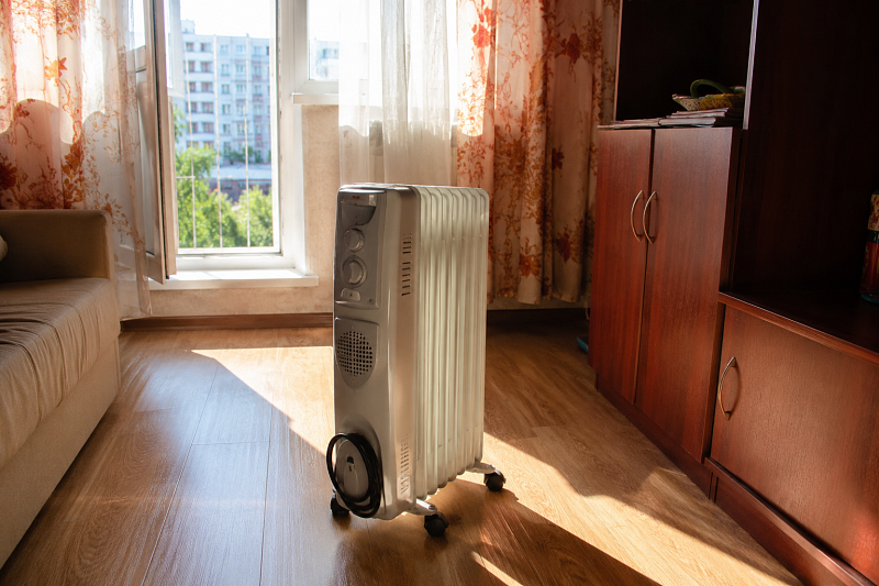Куда деть зимнюю технику летом: обогреватели, сушилки и всё, что грело нас в холода